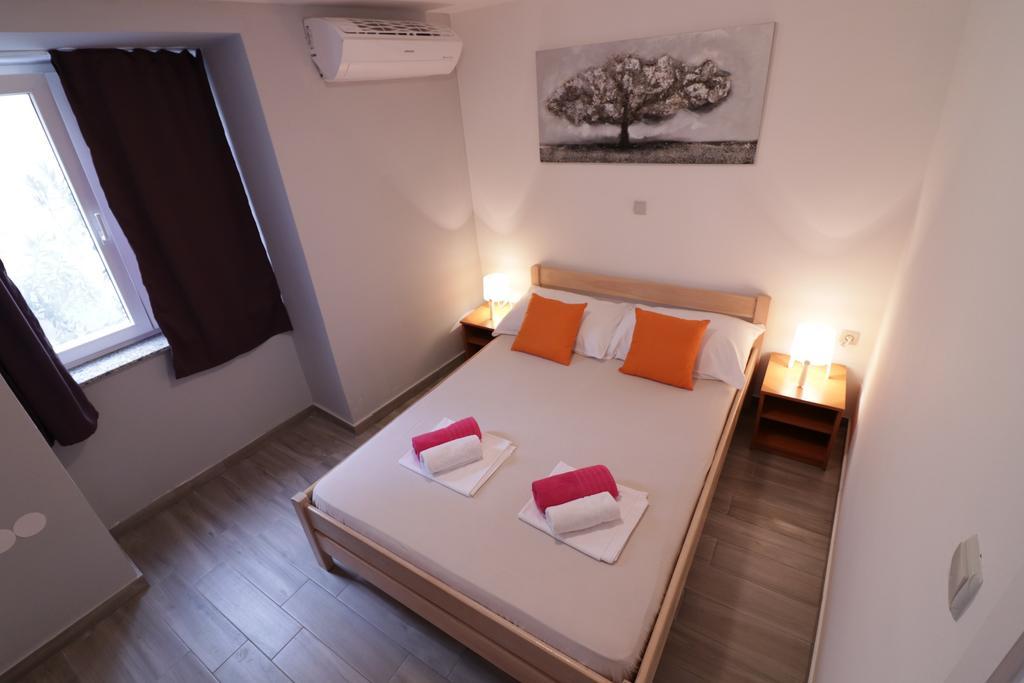 Apartments In City Center Ventus Novalja Pokój zdjęcie