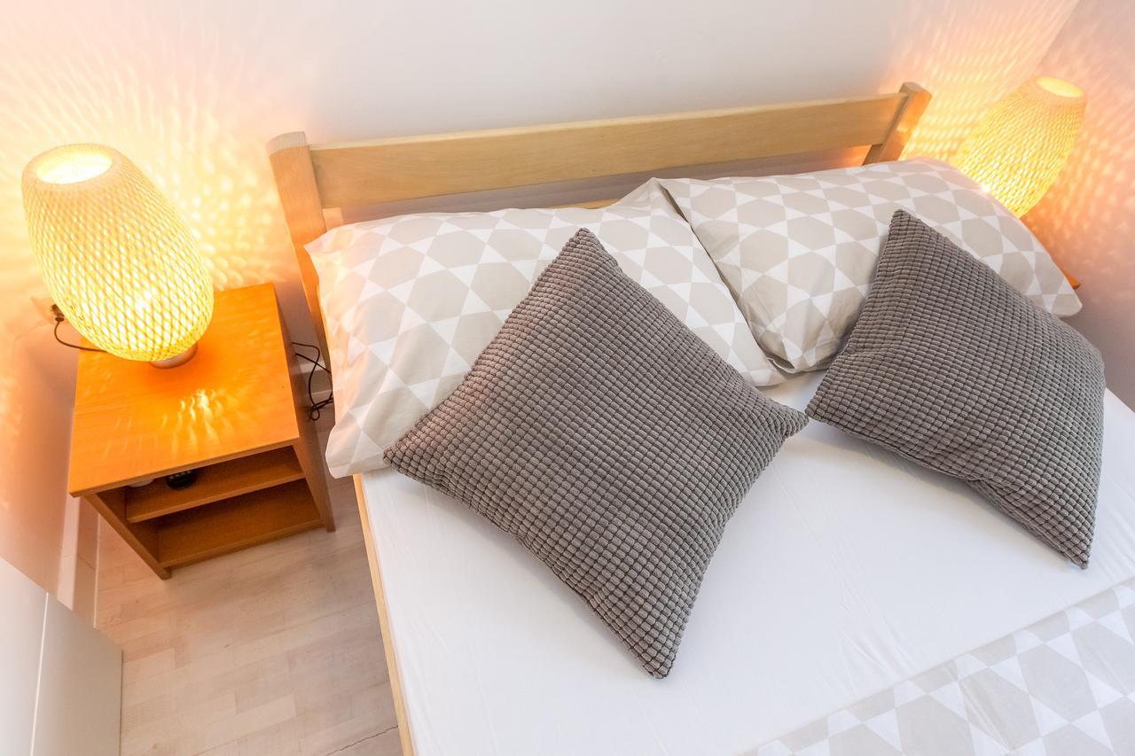 Apartments In City Center Ventus Novalja Zewnętrze zdjęcie